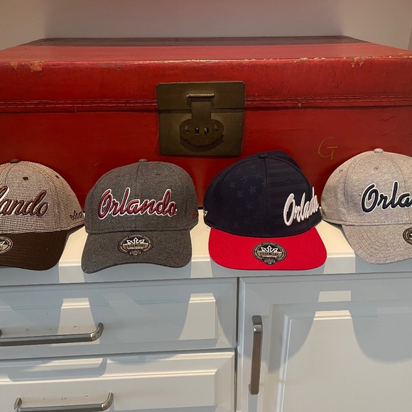 JERRY LEIGH PREMIUM ORLANDO FLORIDA BASEBALL HATS - UNISEX - BRAND NEW WITH TAGS - Picture 1 of 4